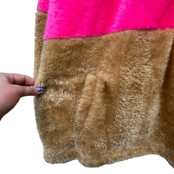 SOLD Lilly Pulitzer NWT Pink Isle You Earned It Colorblock Keala Sherpa XXL - Picture 8 of 15